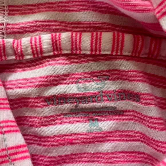 Vineyard vines girl hoodie - Picture 2 of 2